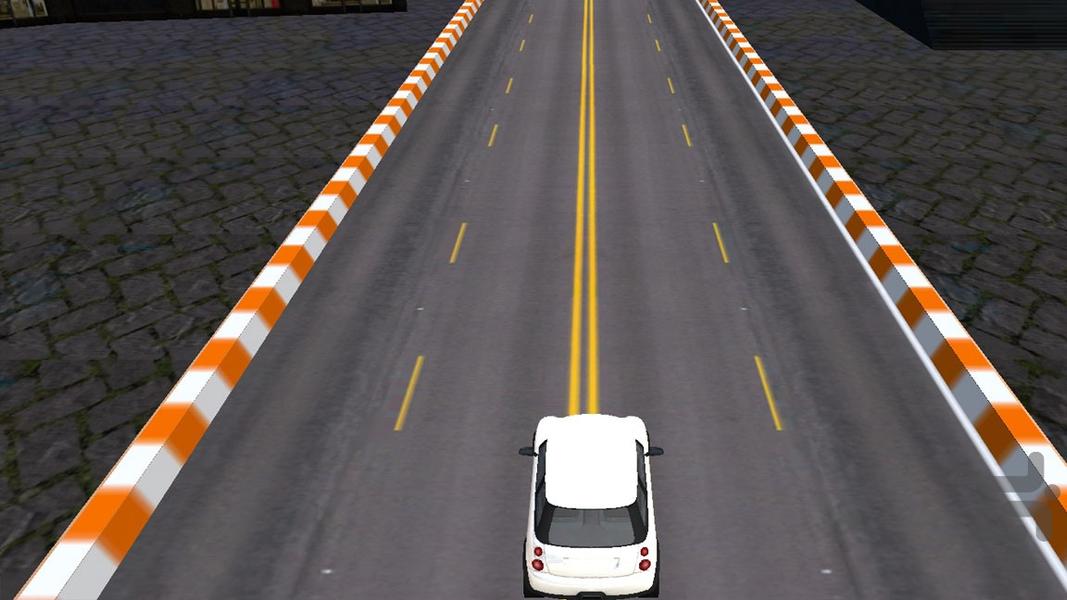 ماشین بازی در اتوبان - عکس بازی موبایلی اندروید